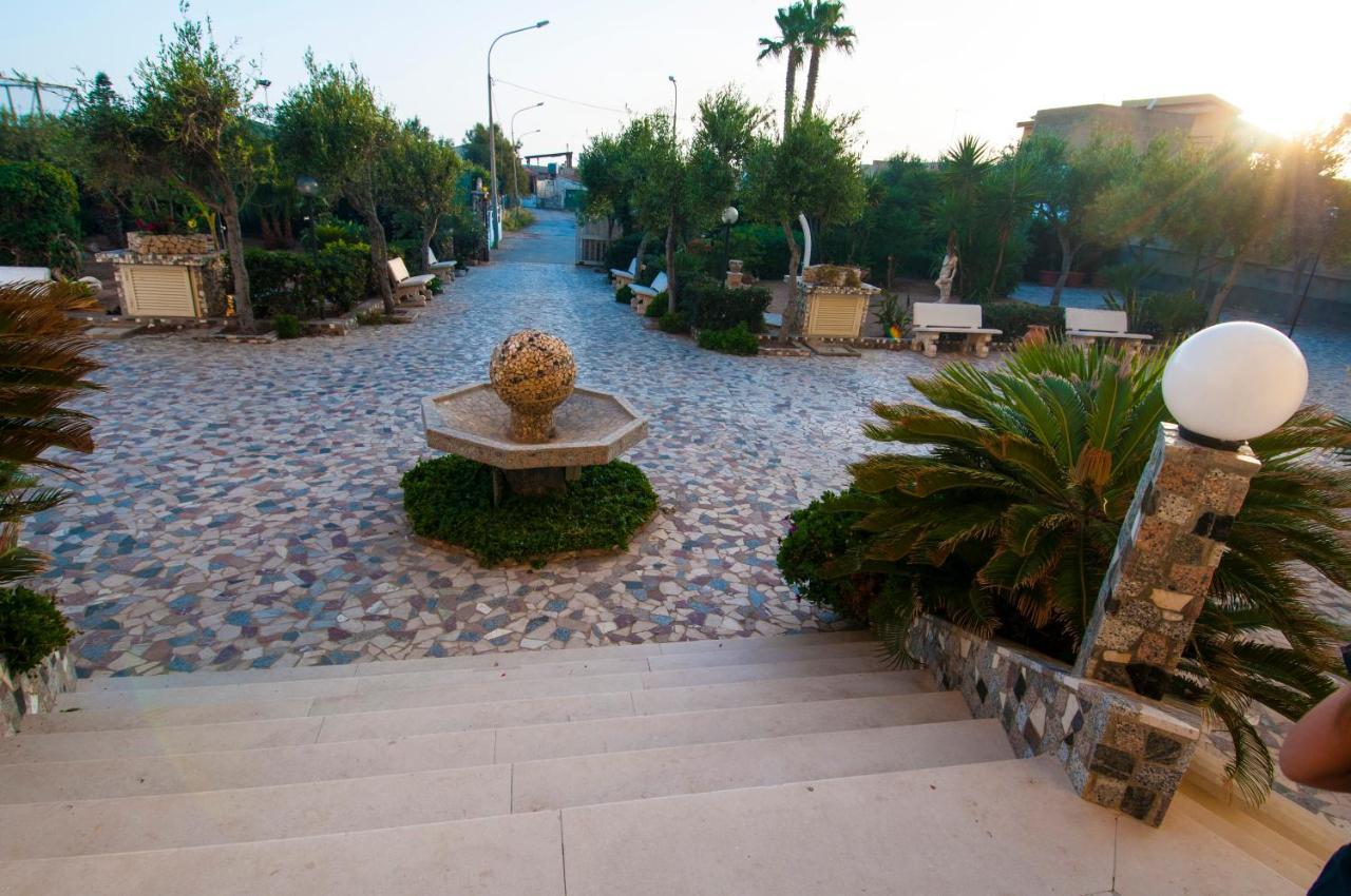 Residence Sicilia Mare- Casa Vacanza Scoglitti Exteriér fotografie