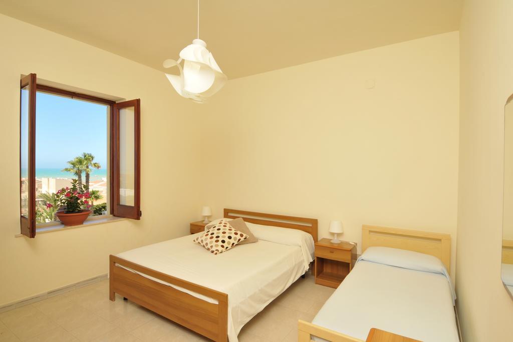 Residence Sicilia Mare- Casa Vacanza Scoglitti Exteriér fotografie